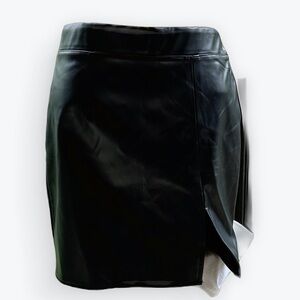 Festival Whimsigoth Vegan Leather Black Mini Straight Skirt Front Slit NWT ~ M